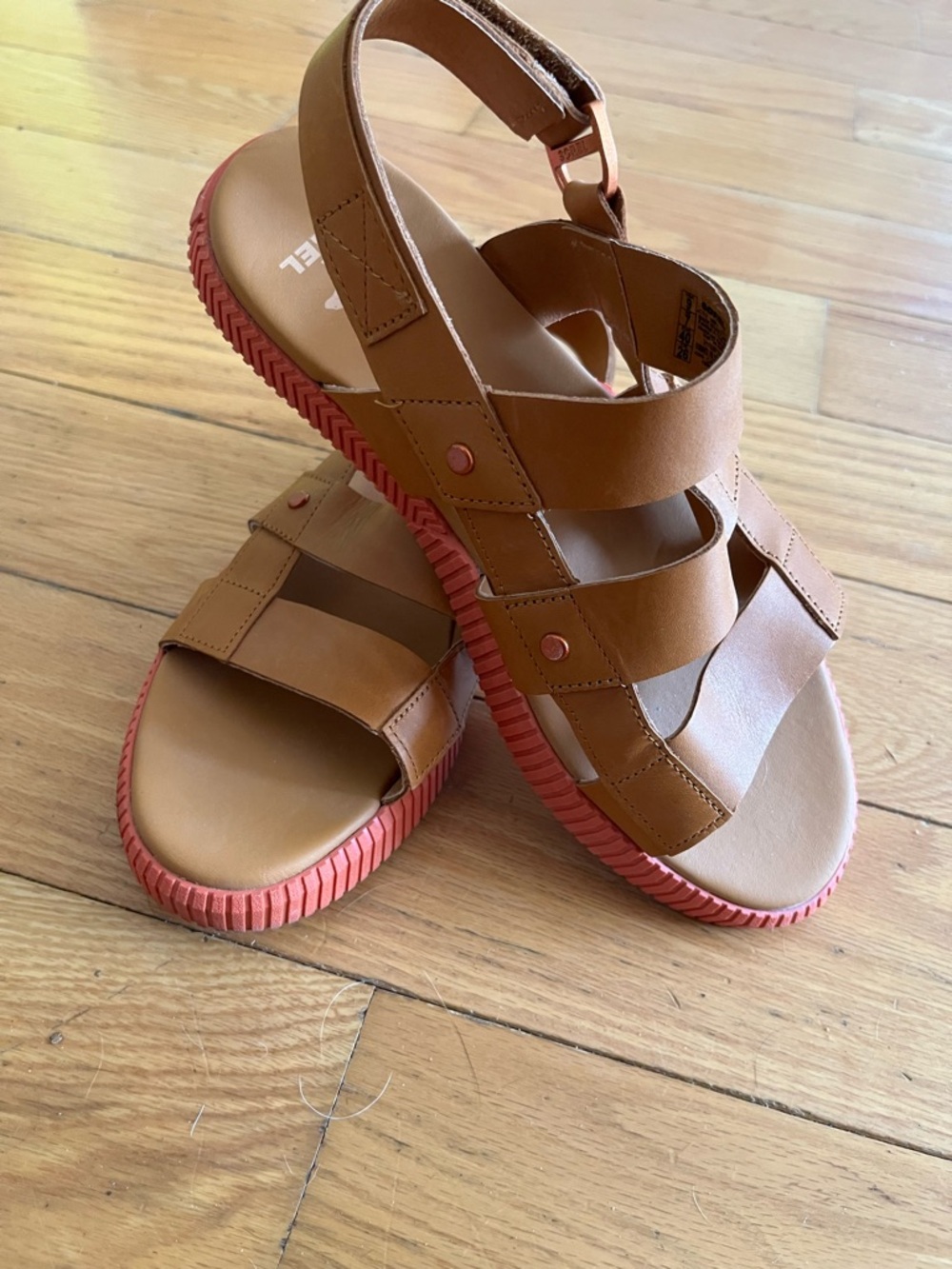 Sorel Tan Leather Three-Strap Sandals